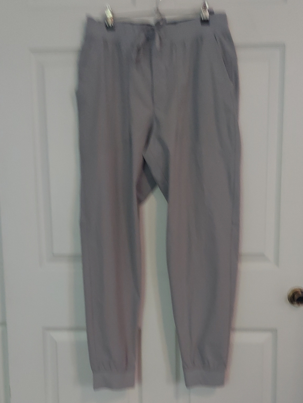 Lululemon Men's Jogger Pants Gray Size Large Drawstring Athletic